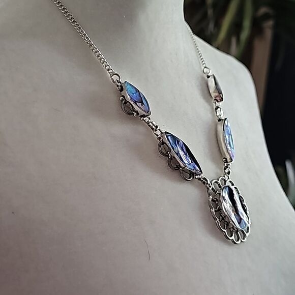 Abalone Earrings and Necklace 18" - Picture 7 of 9